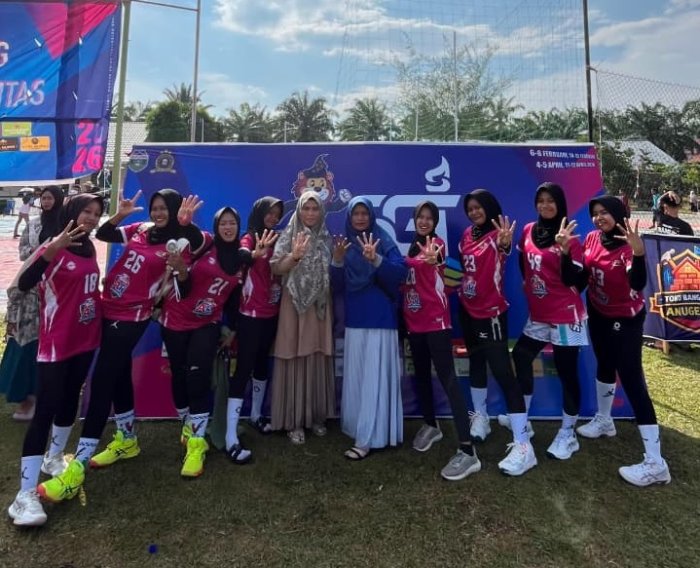 Sabet Kemenangan Perdana, Tim Voli Putri MTsN 4 Bungo Tampil Memukau di Samaga Gots Talent Sabet Kemenangan Perdana, Tim Voli Putri MTsN 4 Bungo Tampil Memukau di Samaga Gots Talent