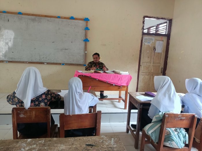 MTsN 4 Bungo Siapkan Siswa Ikuti Olimpiade IPS Terintegrasi MTsN 4 Bungo Siapkan Siswa Ikuti Olimpiade IPS Terintegrasi