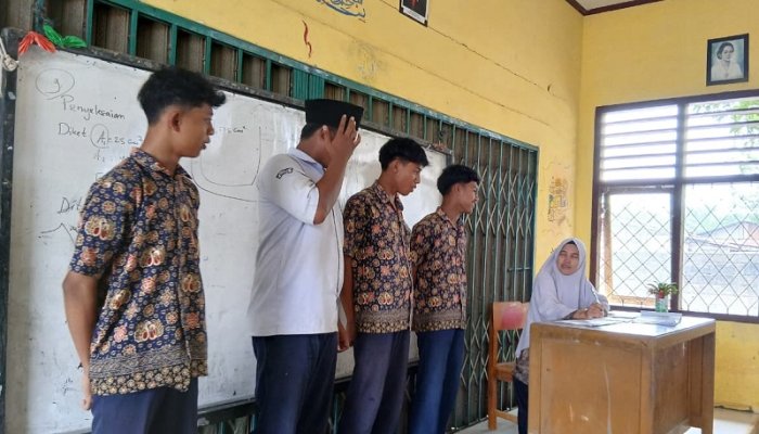 Pembelajaran Fiqih IX B MTsN 4 Bungo: Mendalami Makna Kurban dan Aqiqah Pembelajaran Fiqih IX B MTsN 4 Bungo: Mendalami Makna Kurban dan Aqiqah