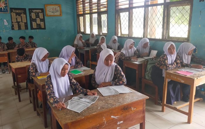 Rahasia Jadi Siswa Favorit ! Kelas 9C Kupas Tuntas Perilaku yang Bikin Kamu Disegani