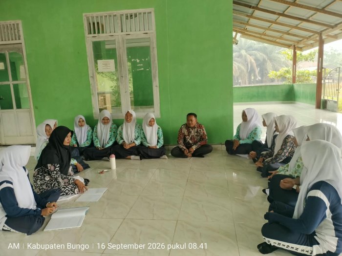 Persiapkan Pemilihan Ketua OSIM Masa Bakti 2026 - 2027, MTsN 4 Bungo Gelar Rapat Pembentukan KPU Persiapkan Pemilihan Ketua OSIM Masa Bakti 2026 - 2027, MTsN 4 Bungo Gelar Rapat Pembentukan KPU