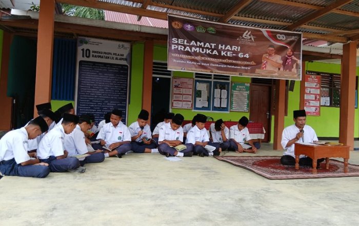 Komitmen MTsN 4 Bungo untuk Mencetak Generasi Qur'ani, Berprestasi, dan Berakhlak Mulia.
