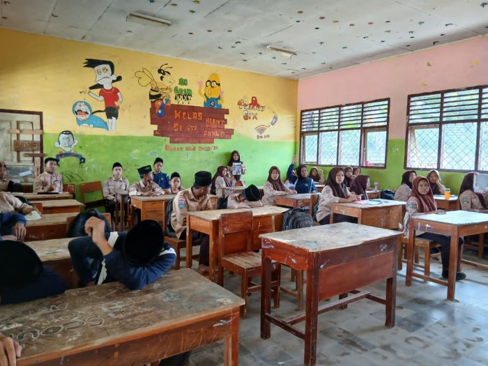 Pembentukan Kepribadian Siswa 8A Melalui Etika dalam Pembelajaran BK